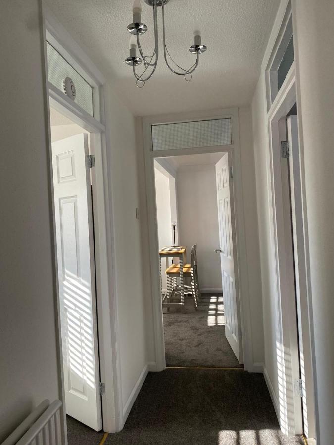 Riverside Park Ground Floor Apartment - St Neots エクステリア 写真